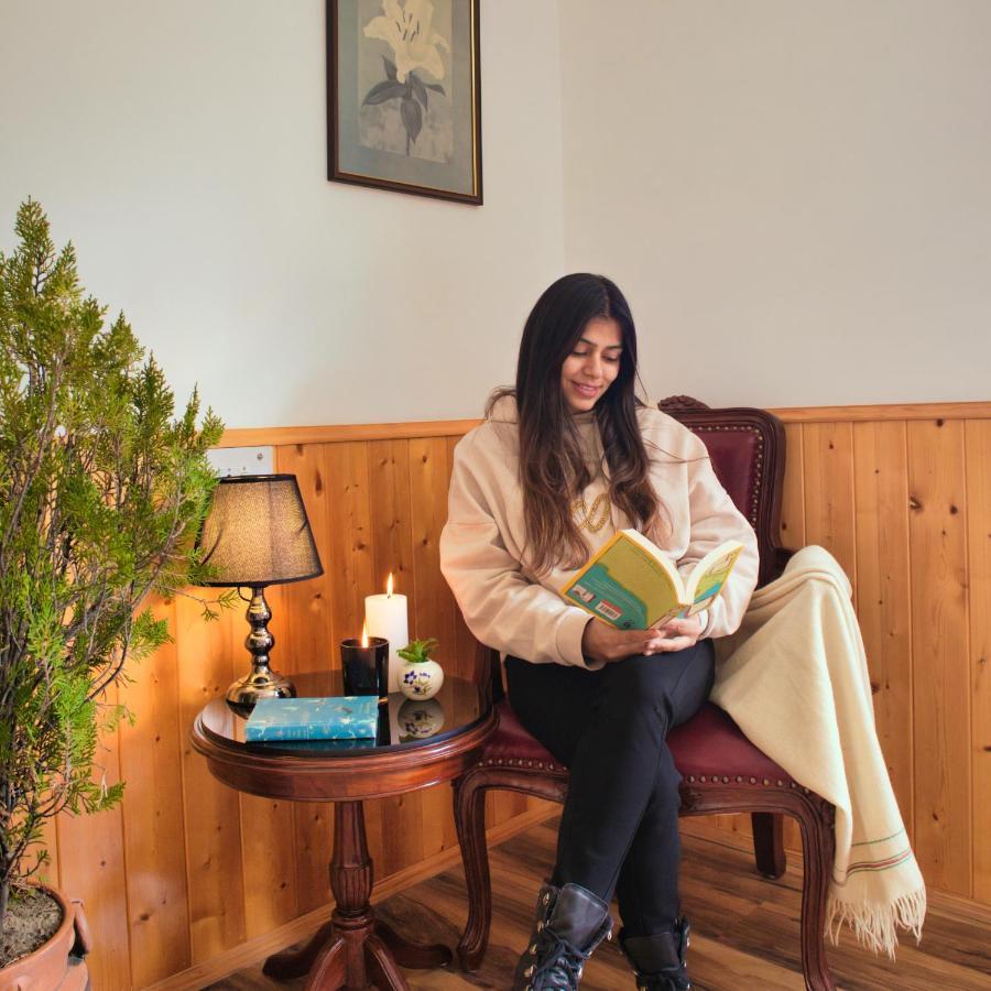 The Wooden Chalet, Manali Экстерьер фото